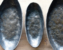 Load image into Gallery viewer, Nesting Oval Bowls