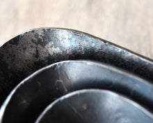 Load image into Gallery viewer, Nesting Oval Bowls